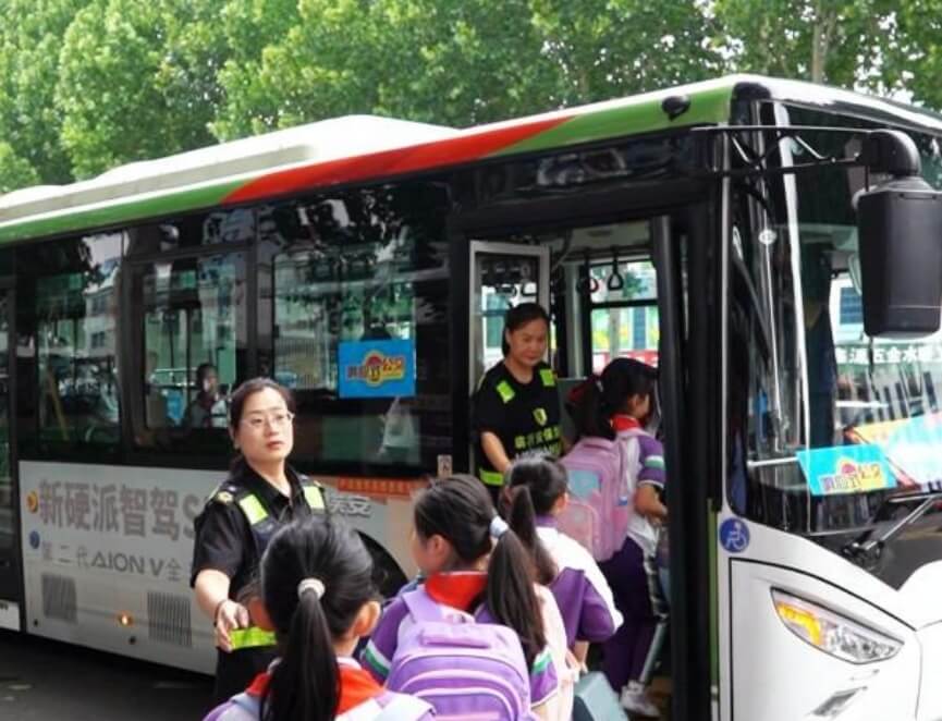 改革风帆劲 沂蒙满目新